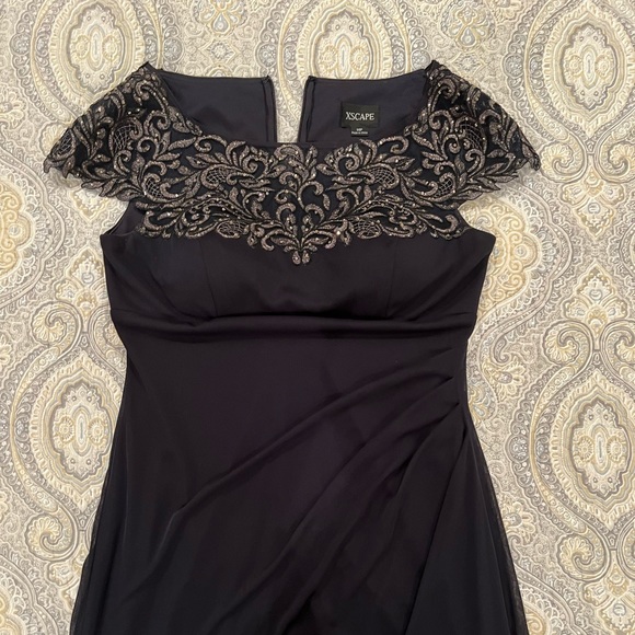 Long evening gown navy blue size 14P - Picture 2 of 14